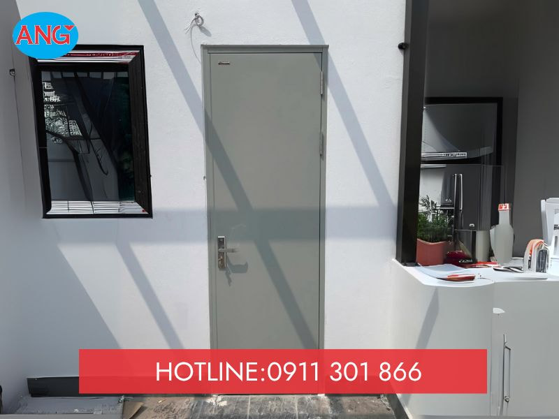 cửa thép chống cháy chống trộm 01