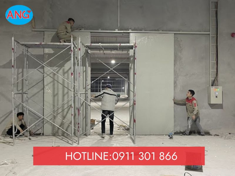 Lắp đặt cửa thép chống cháy
